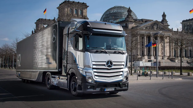 Daimler Truck: Der Brummi fährt weiter