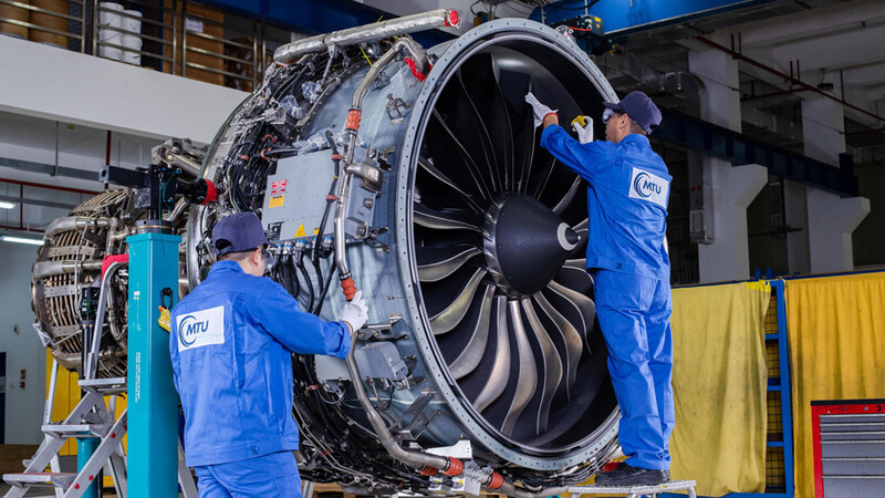 Platz 5: MTU Aero Engines +13,6%; Der Triebwerkbauer profitiert von der Erholung der Luftfahrtbranche nach der Pandemie und der starken Nachfrage in der Verteidigungsbranche. 