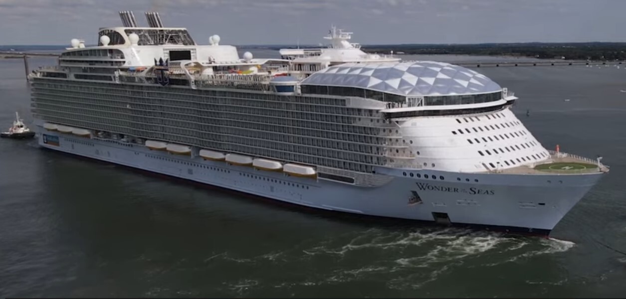 Royal Caribbean: Größtes Kreuzfahrtschiff der Welt startet – Aktie vor neuem Kaufsignal