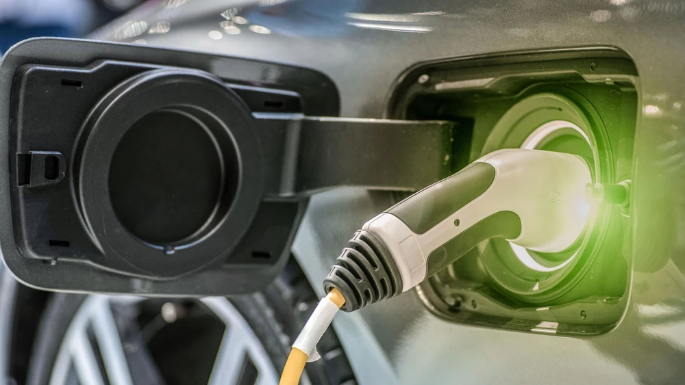 0000155D8_Technische-Innovationen-erhöhen-die-Reichweite-von-E-Fahrzeugen