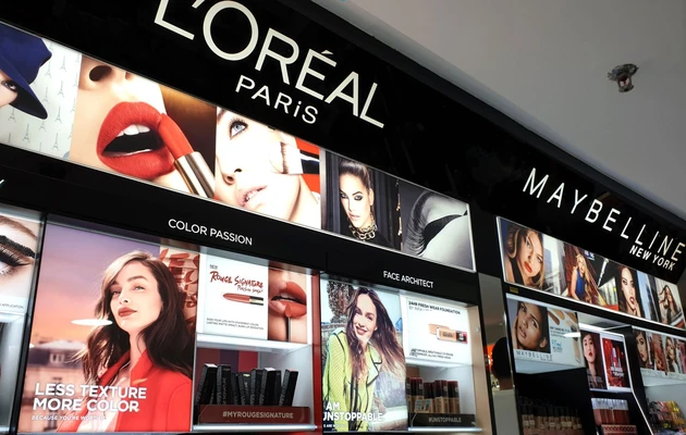 L'Oréal‑Zahlen enttäuschen – Kosmetik‑Aktie verliert nachbörslich 30 Euro