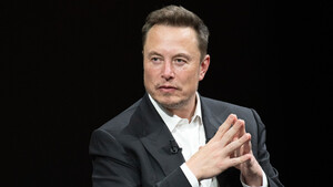 Tesla: Tut es Elon Musk schon wieder?  / Foto: Frederic Legrand - COMEO/Shutterstock