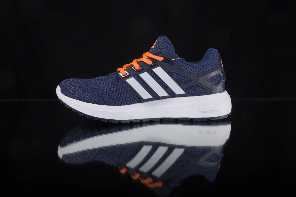 Adidas vs. Nike: Mega-Chart gegen Tristesse - und jetzt?