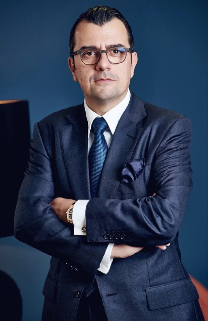 WCM-Vorstände verlassen nach #TLG-Übernahme das Unternehmen. Aktie schießt wegen Squeeze-out-Fantasie nach oben.