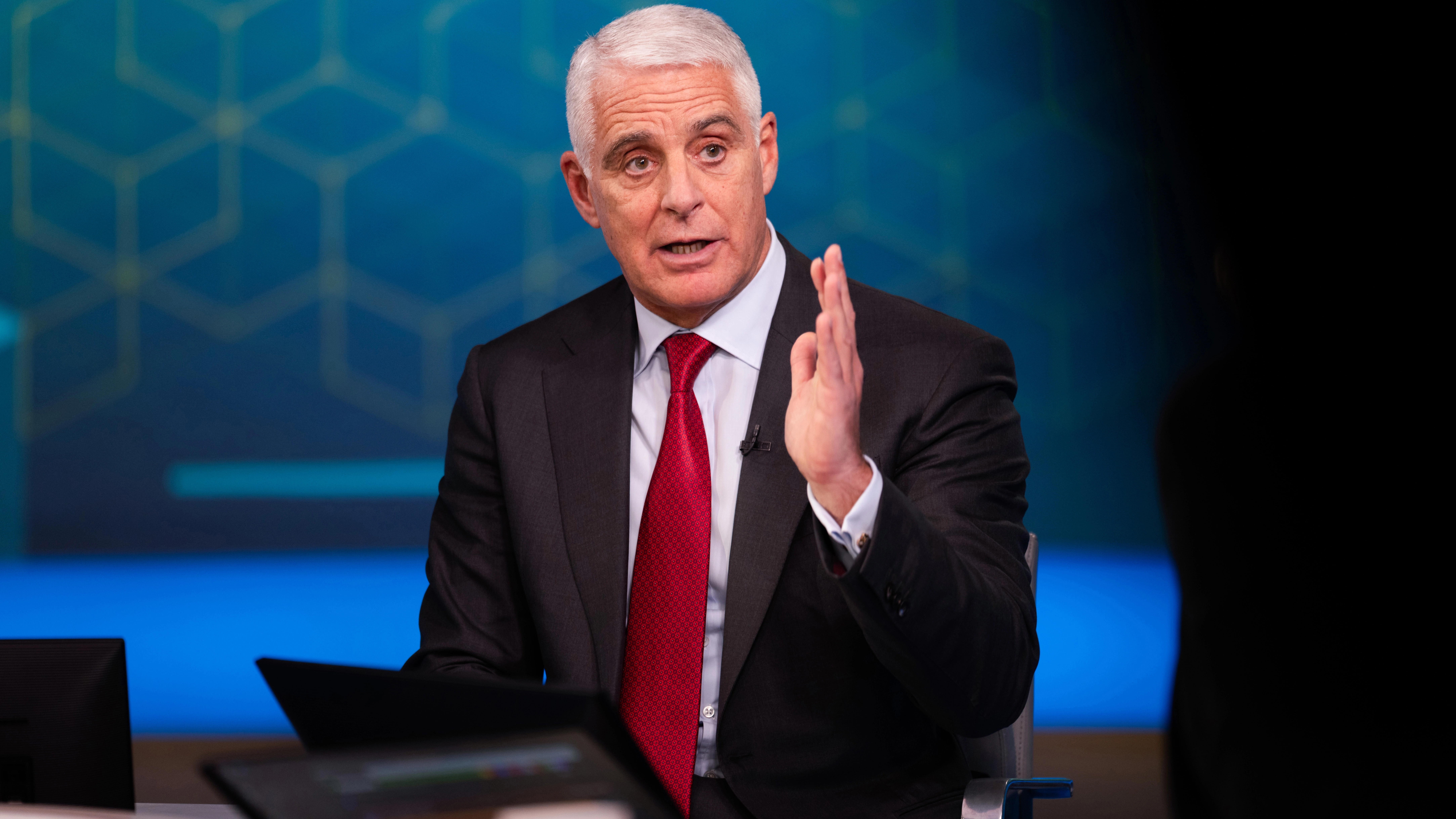 Exklusiv: Unicredit‑Chef fordert von Commerzbank „Dialog“ – und deutet höhere Offerte an   (Foto:  Jose Sarmento Matos/Bloomberg/Getty Images)