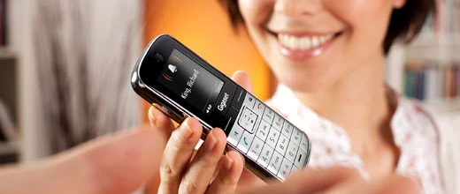 Aktie des Tages: Kursexplosion nach Einstieg in das Smartphone‑Geschäft
