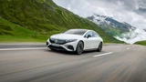 Mercedes-Benz: Mercedes‑Benz: Erlebt der E‑Auto‑Hype nun ein Comeback?