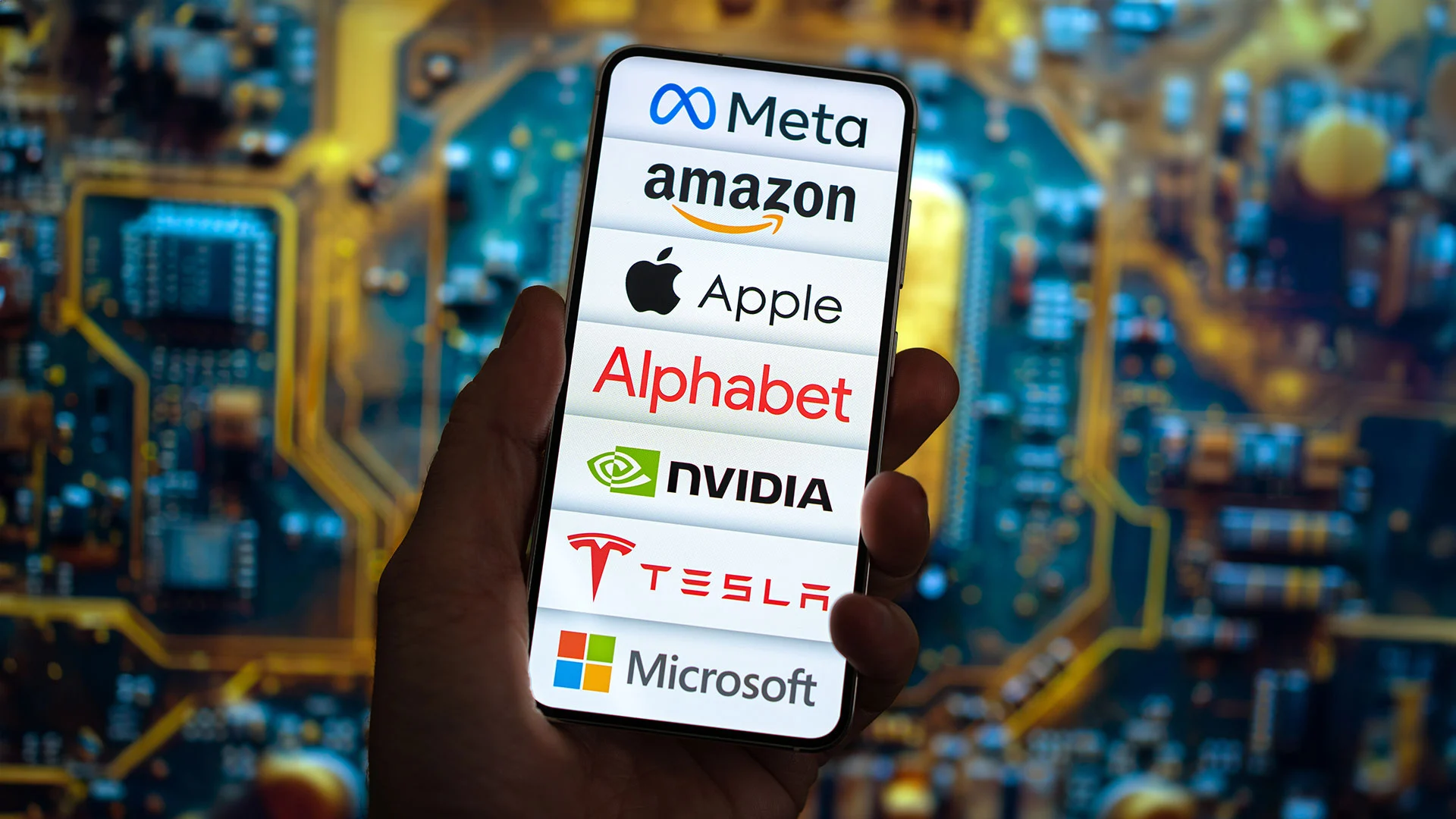 Kampf der Tech&#8209;Giganten: Ist Amazon bald besser als diese andere Magnificent 7&#8209;Aktie? (Foto: gguy/Shutterstock)