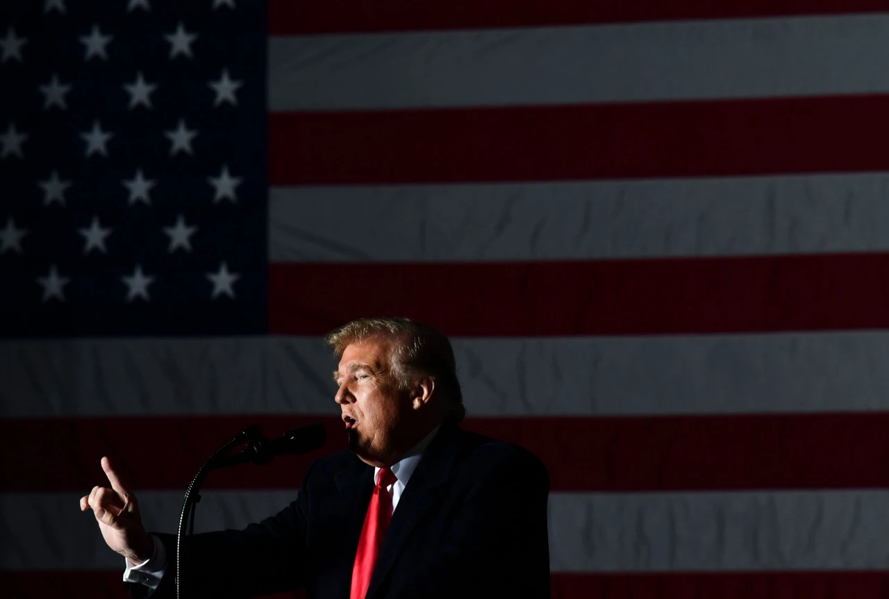 Kaufen?! Glaubt Trump insgeheim an „fette, hässliche Blase“?