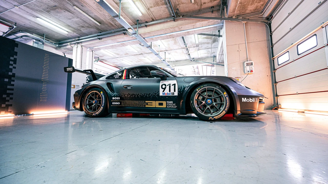 Porsche AG: CEO Blume mahnt - sieht Porsche aber auf gutem Weg