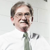 DAX: Experte: Daimler und VW sind geschockt – wegen Carbon‑Offensive von BMW