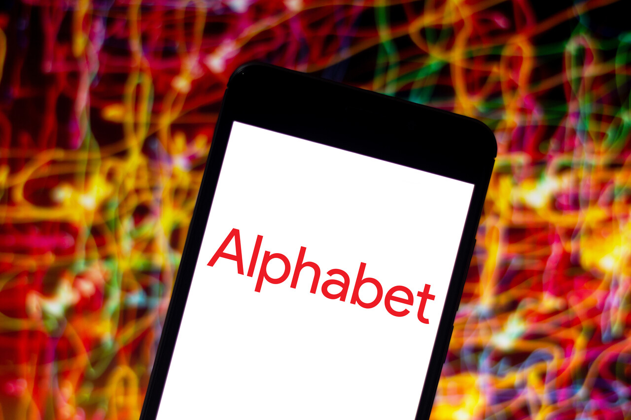 Alphabet: 85 Prozent Plus in zwölf Monaten – ist der Gigant endgültig wieder erwacht? - Vimarsana News