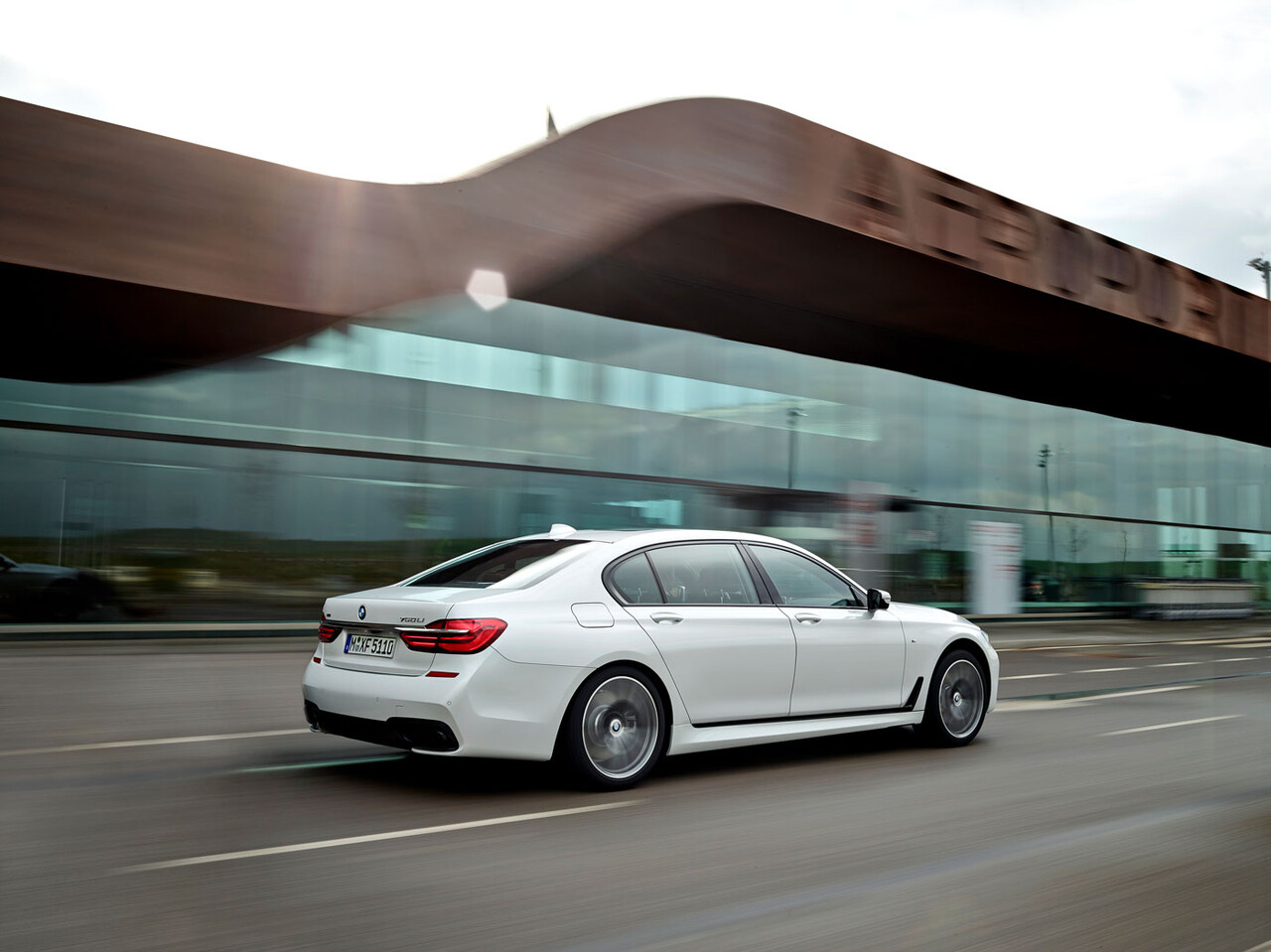 BMW zieht es immer weiter in den Abgas-Strudel - Aktie noch kein Kauf!