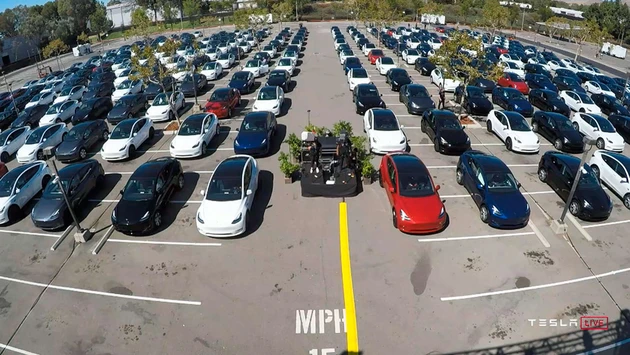 Tesla trotzt dem Chip‑Mangel:  Schon wieder ein Rekord