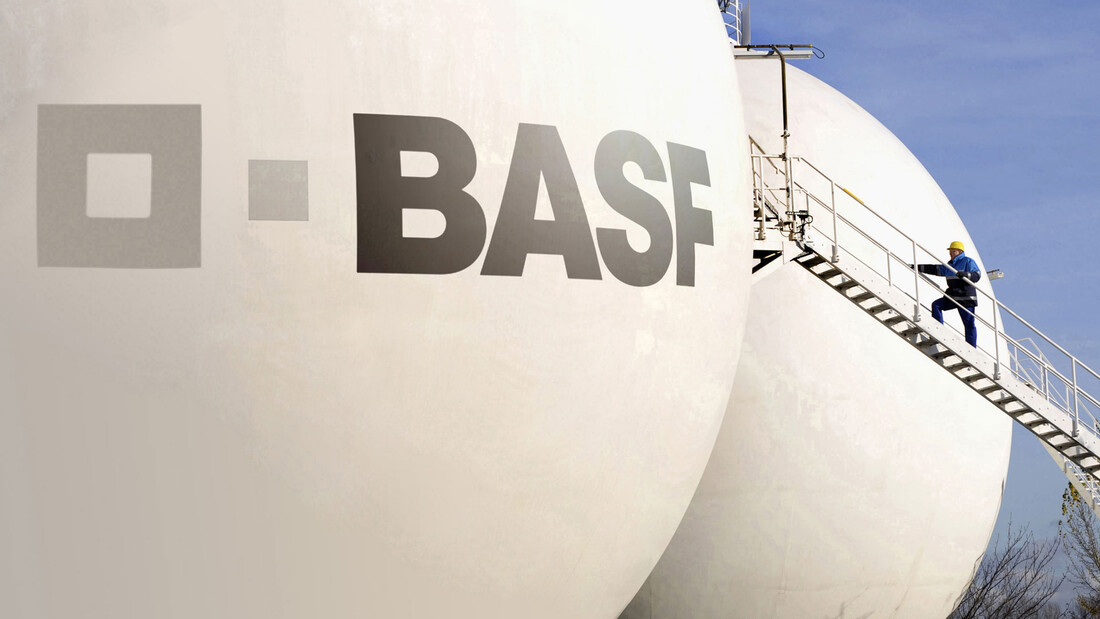 "Geist aus der Flasche": Deutsche Bank fällt knallhartes Urteil zur BASF‑Aktie (Foto: Börsenmedien AG, BASF)