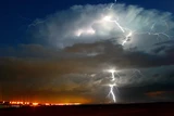 DAX: Dunkle Wolken über Frankfurt ‑ DAX vor neuem Verkaufssignal