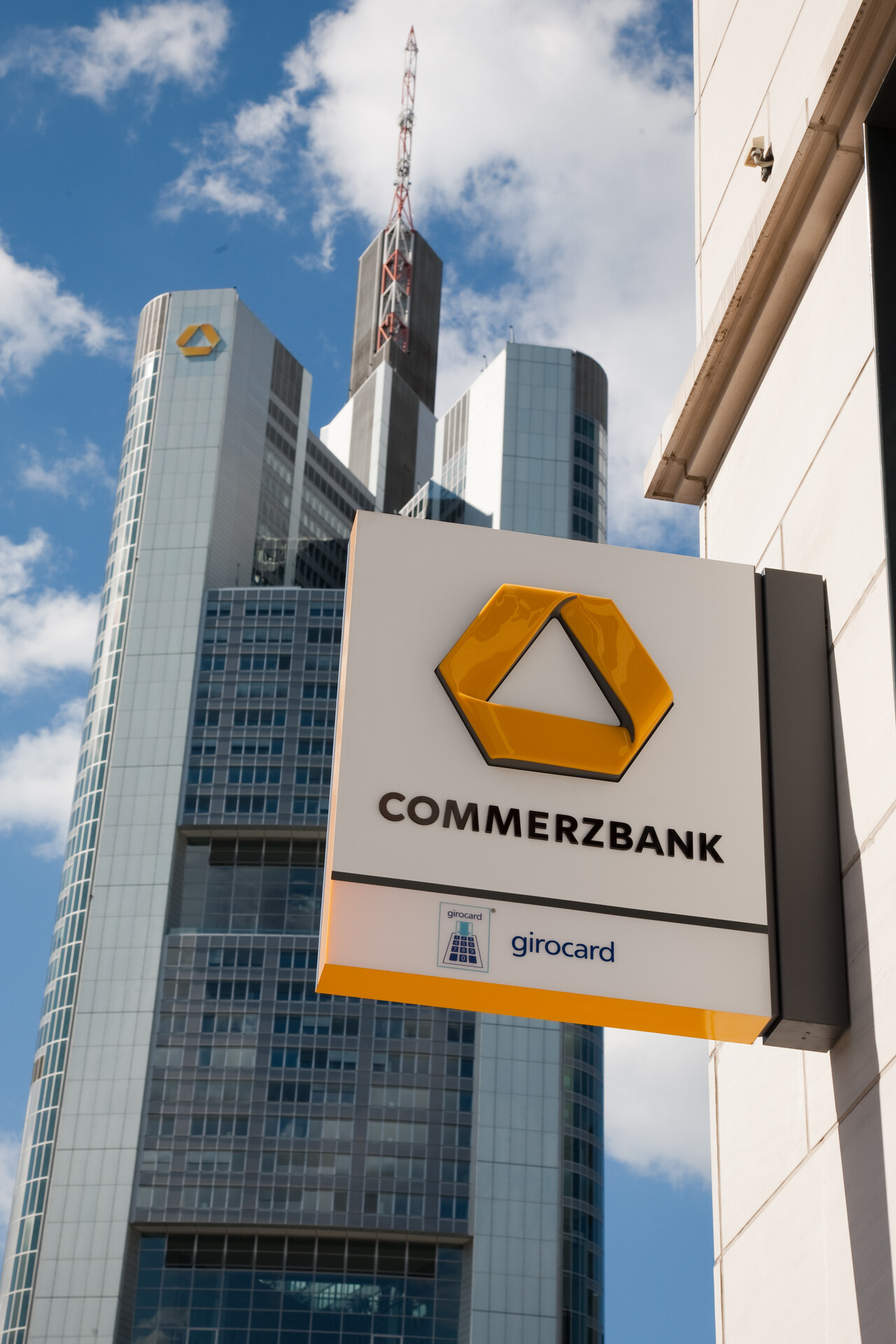 Commerzbank: 