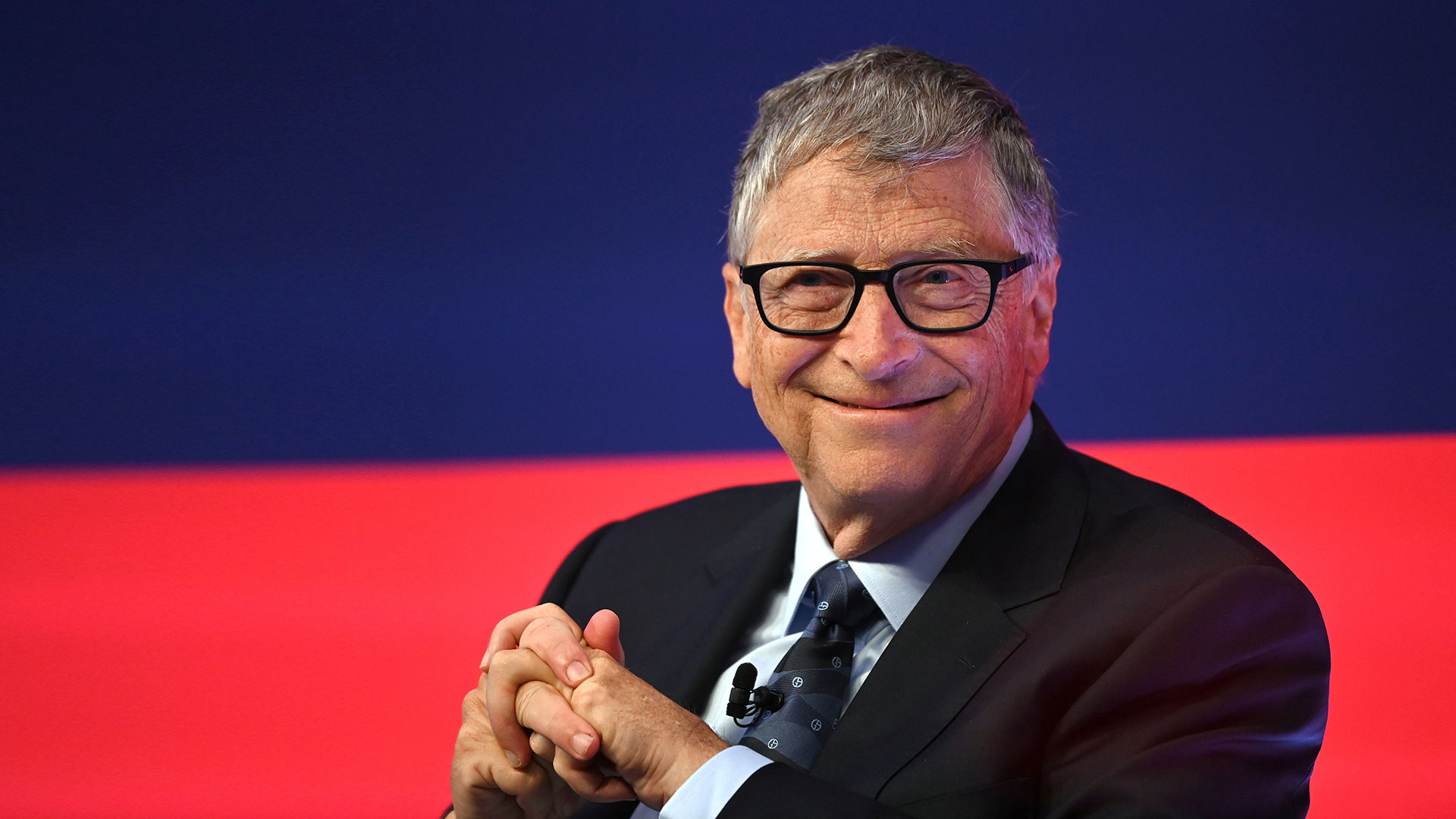 Bill Gates kauft diese zwei Aktien und verrät damit seine Strategie gegen die Inflation (Foto: Leon Neal/Pool via Reuters)