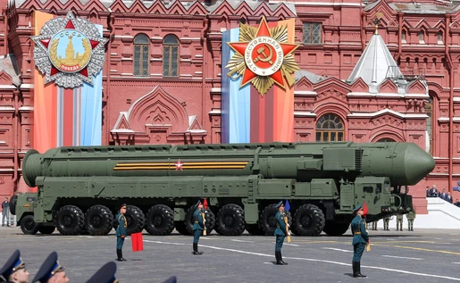 Interkontinental-Rakete auf dem roten Platz in Moskau 2023