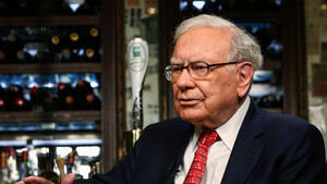 Warren Buffett sehr aktiv – bei diesen Aktien hat er zugegriffen  / Foto: Bloomberg/Getty Images