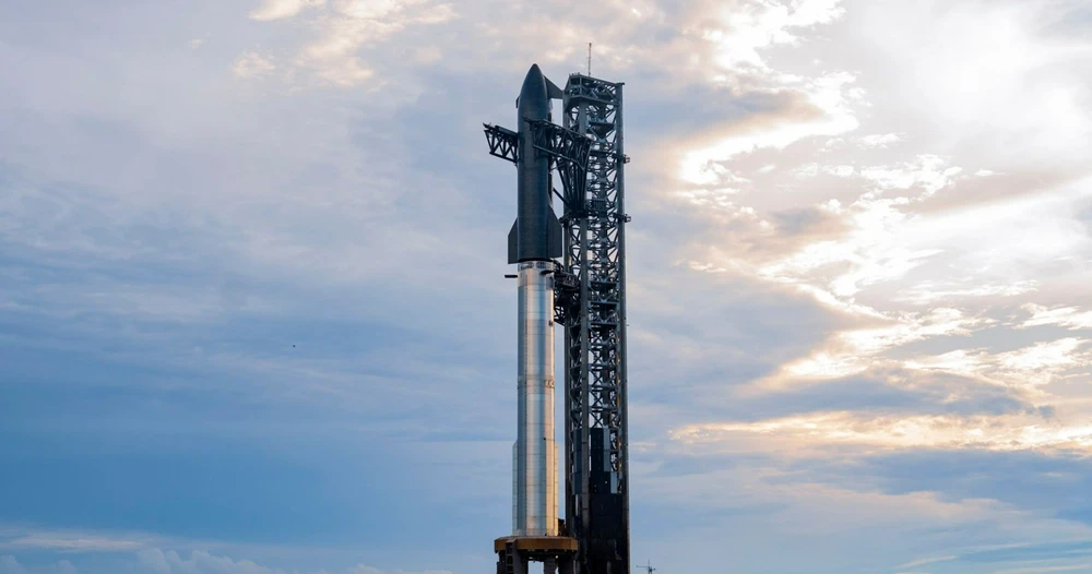 Starship 10 vorm Start (am 24.08.2025)