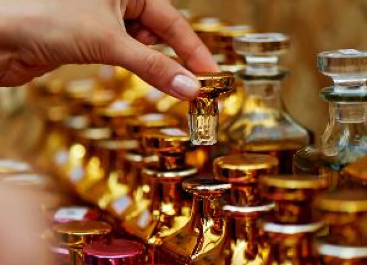 Symrise will sich per Kapitalerhöhung frisches Geld beschaffen für angekündigte Übernahmen. Favorit im Sektor bleibt Givaudan aus der Schweiz.