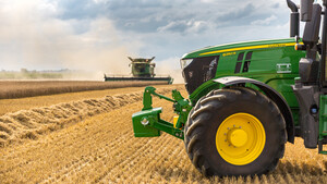 Deere & Co: Der heimliche Überflieger – Aktie nach Zahlen nicht mehr zu bremsen  / Foto: Krizek Vaclav / Shutterstock