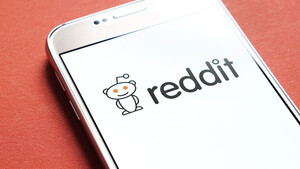 Reddit: Klage gegen Perplexity und Co  / Foto: Tero Vesalainen/Shutterstock