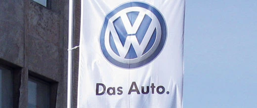 Commerzbank treibt an: Volkswagen-Aktie weiter auf der Überholspur