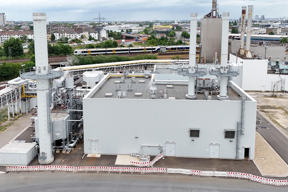 Mit dem KWK-Kraftwerk in Neuss setzt E.on in Sachen Effizienz neue Maßstäbe. (Quelle: E.on)