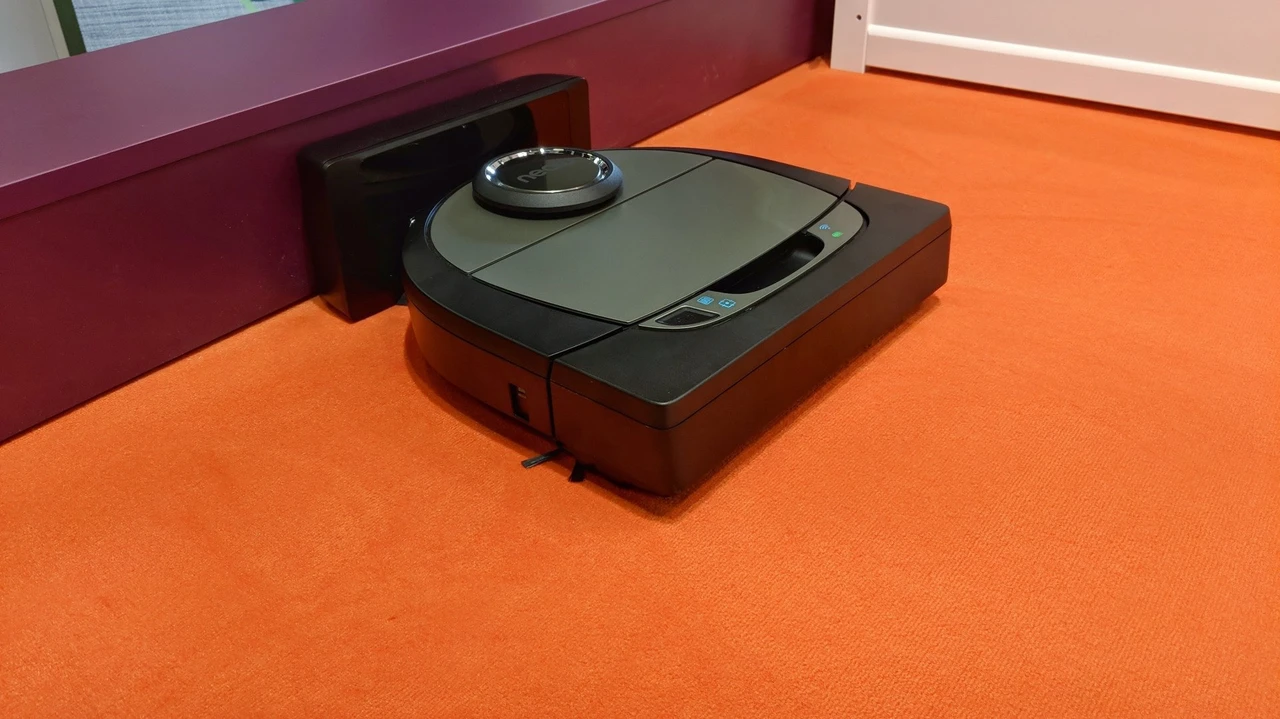Saugroboter: Neato zeigt neue Modelle und der Botvac D7 bekommt neue Funktionen - Markt boomt, Konkurrent Irobot zuletzt mit Mega-Rallye.