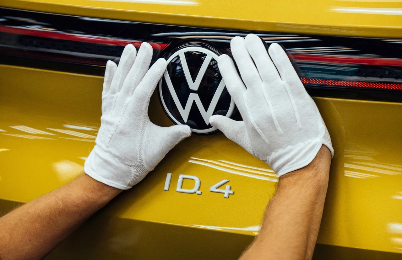 Dudenhöffer: „Abschied vom Diesel nicht mehr aufzuhalten“ – VW setzt auf Zukunftstechnologien
