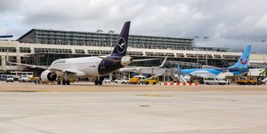 Lufthansa und TUI: Lage im Nahen Osten belastet   / Foto: picture alliance/ Markus Mainka