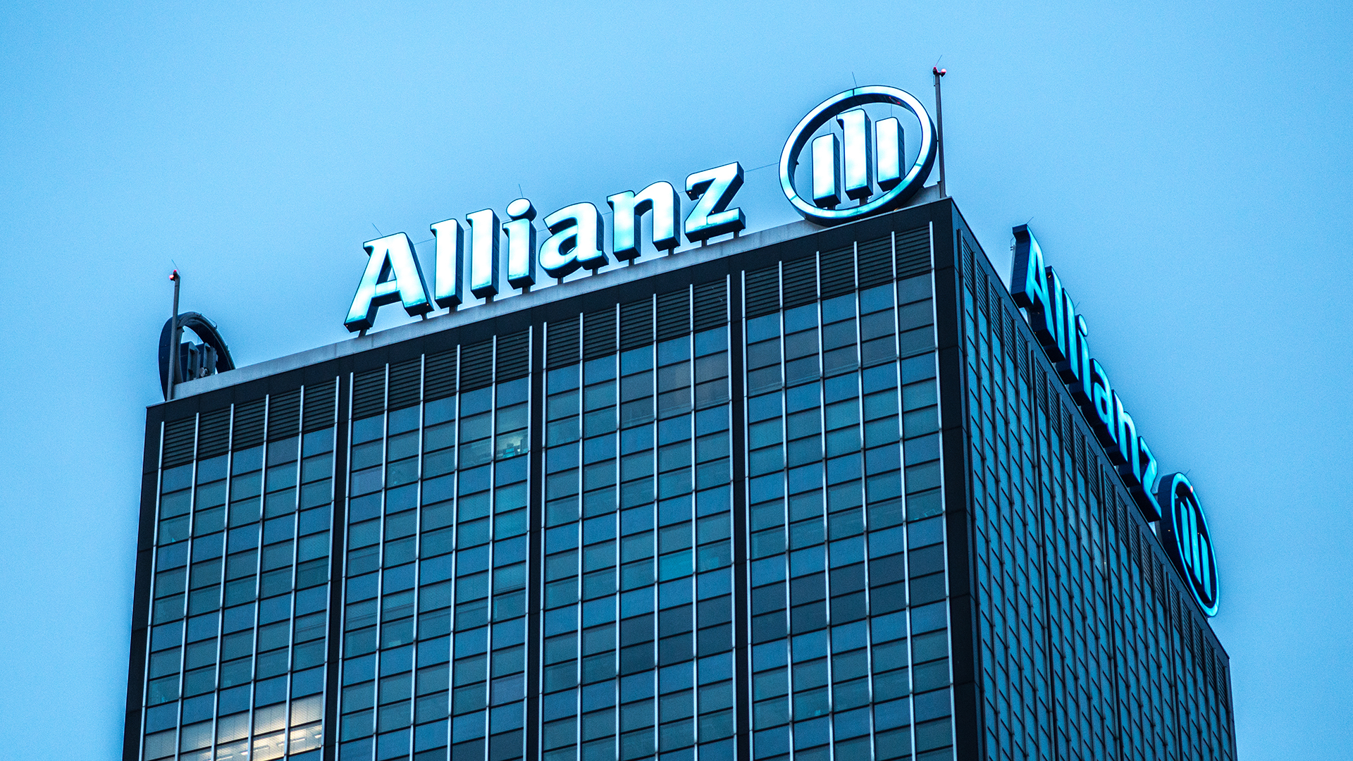 40 Prozent Kurspotenzial für die Allianz‑Aktie: Aktionäre können sich auf einen Geldregen freuen (Foto: Cineberg/Shutterstock)