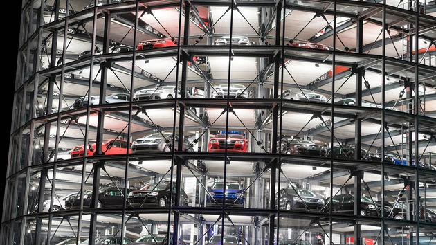 Volkswagen, Mercedes‑Benz & Co: Nach Absatzminus 2022 – Branchenverband gibt Ausblick