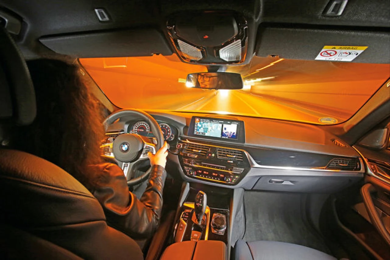 Sprachsteuerungen von 8 Herstellern im Test. Kunde von Nuance Communications BMW belegt 1. Platz. Aktie mit KGV14 ein Schnäppchen