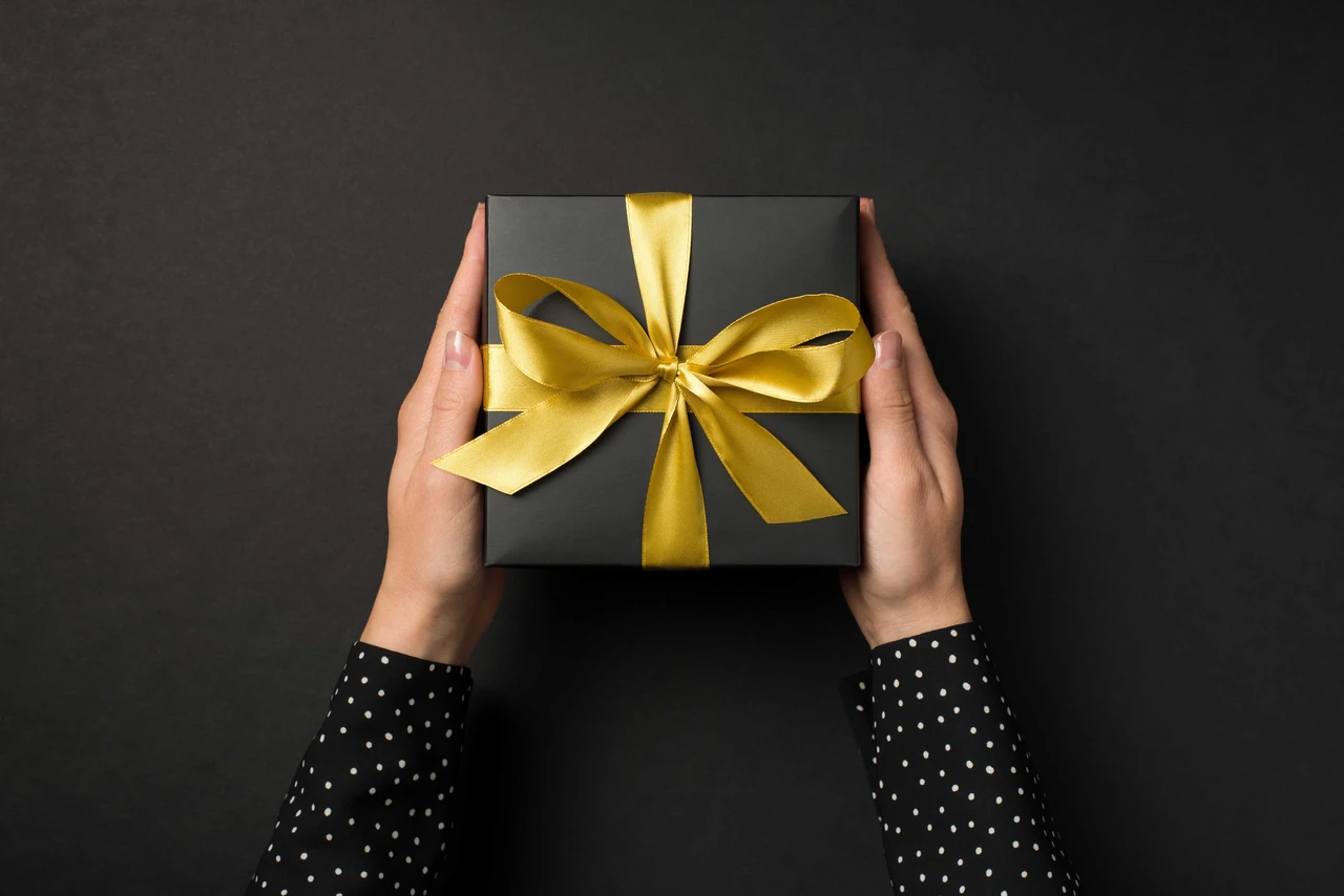 3 exklusive Aktientipps von Maydorn, Weiß und Winter – Ihr Geschenk nur heute in der Jubiläumsausgabe des Börsen.Briefing.