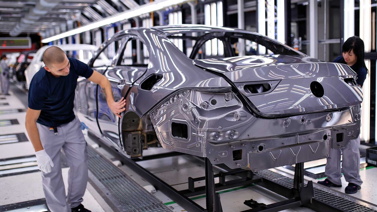 Daimler: Schon wieder Kurzarbeit - Vimarsana News