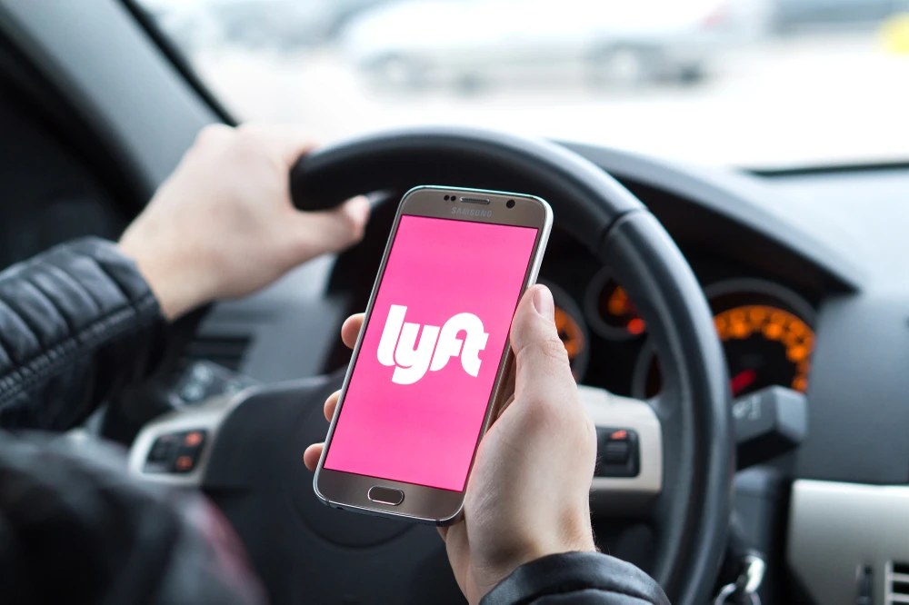 „Das ist eine neue Ära“: 990 Millionen Dollar Gewinn dank Lyft – Depot-2030-Aktie Rakuten im Aufwind