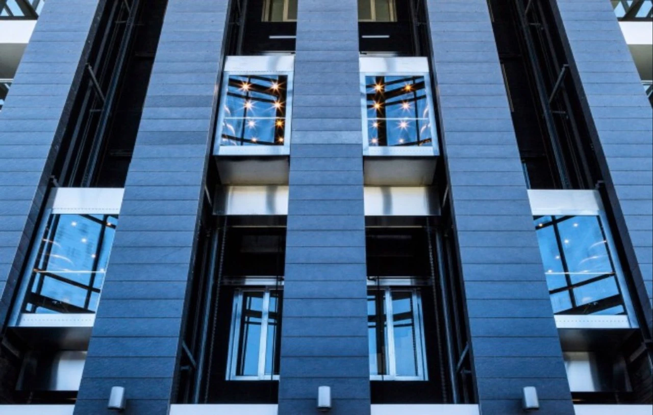 United Technologies nach Aufspaltung deutlich unter Druck: Ausblick der Collins-Sparte enttäuscht; Abspaltung von Otis und Carrier macht aber Sinn -> Aktie weiter halten