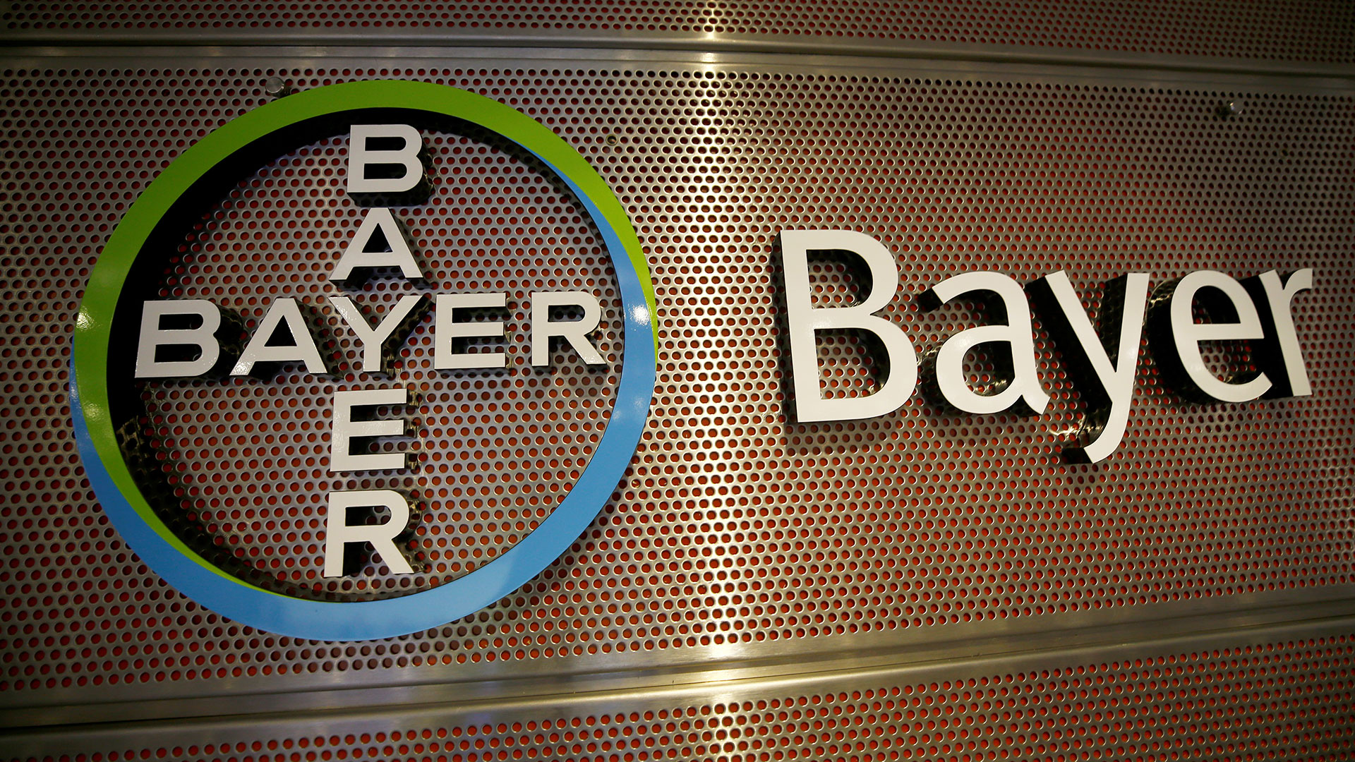 Bayer: Ein Ende mit Schrecken? (Foto: Wolfgang Rattay/REUTERS)