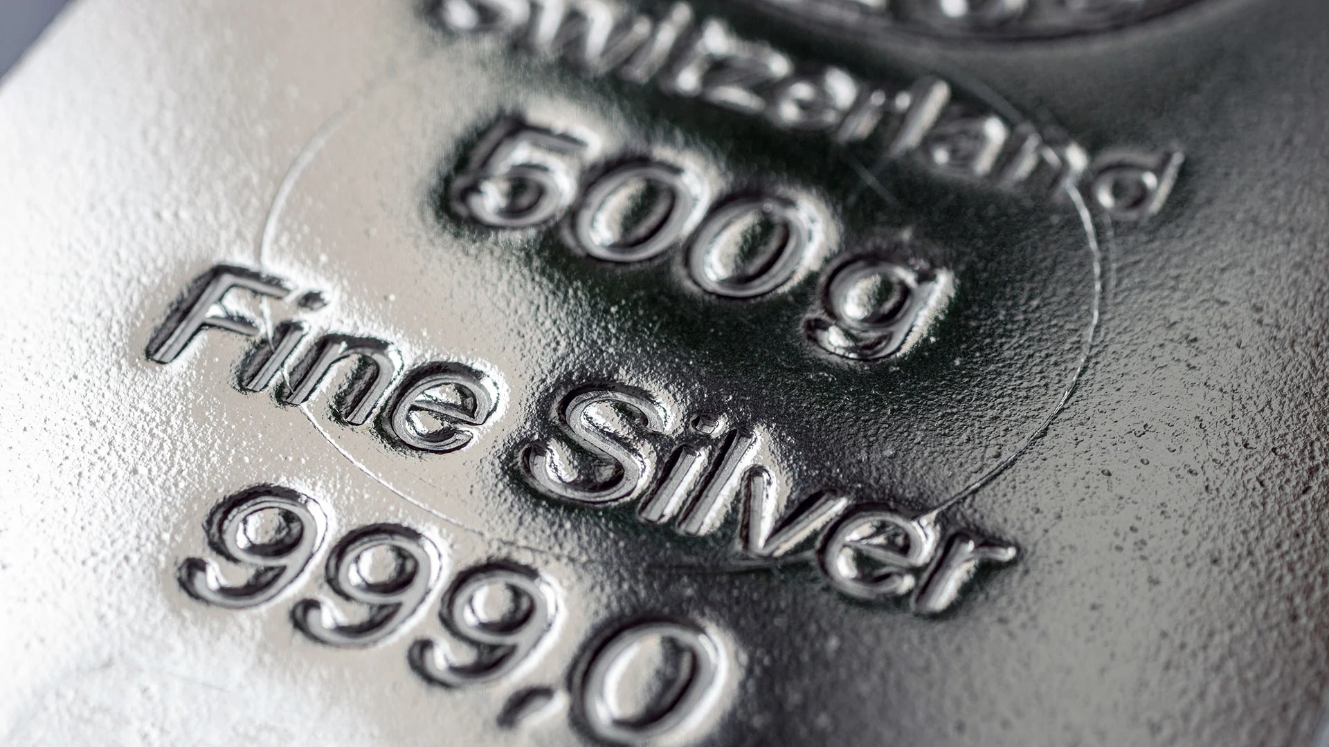 Silber im Ausnahmezustand: Diese vier Charts muss jetzt jeder Anleger kennen  (Foto: Shutterstock)