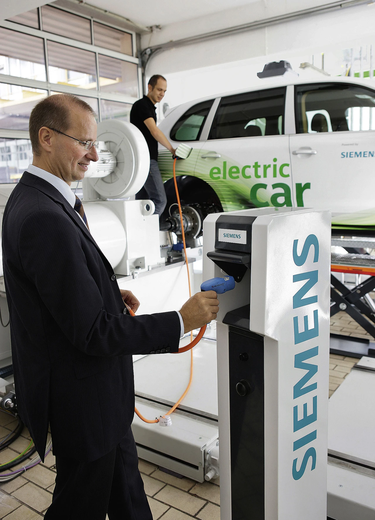 Börsen-Spezialisten: Deshalb überzeugt Siemens und deshalb ist die Aktie kaufenswert