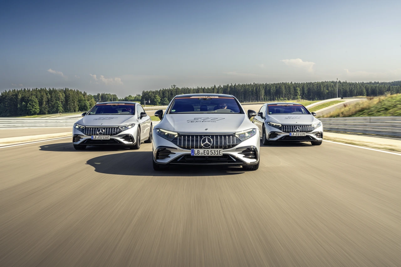 Mercedes-Benz: Geheime Roadmap enthüllt – 15 neue E-Modelle kommen