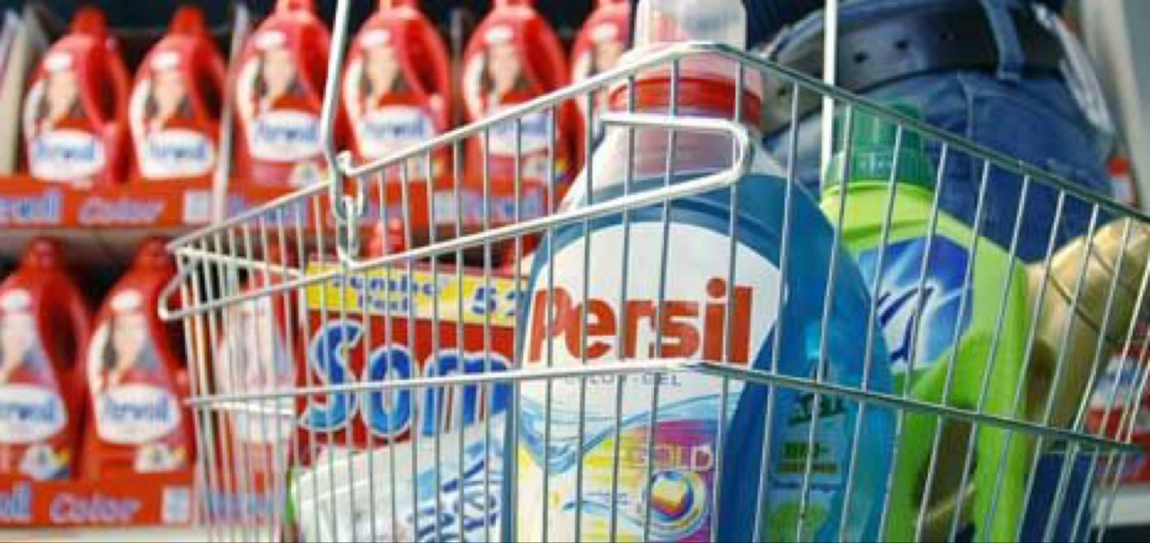 Henkel am Tag der Hauptversammlung an der Dax-Spitze, Prognosen bestätigt, Dividendenerhöhung – Dividenden-Abschlag dann morgen – Aktie haltenswert