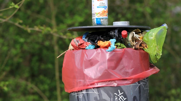 Tomra Systems, Carbios und Co: Strengere Regeln für Müll‑Exporte gefordert – Recycling immer wichtiger