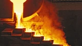 : Newmont: Der Gold‑Gigant zeigt Zähne