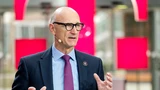 Deutsche Telekom: Deutsche Telekom: CEO Tim Höttges spricht Warnung aus